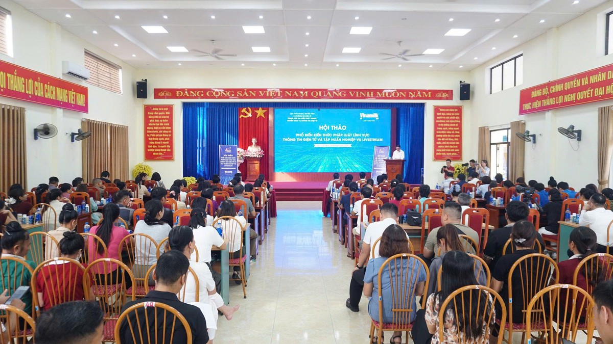 Livestream - thêm "cánh cửa" để phụ nữ đưa sản phẩm địa phương ra thị trường- Ảnh 2.
