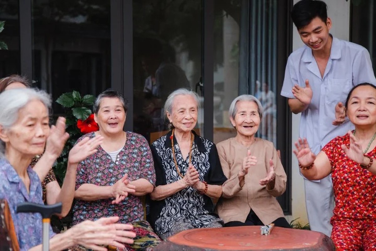Xóa bỏ vòng luẩn quẩn lao động không công của phụ nữ trong xã hội già hóa- Ảnh 5.
