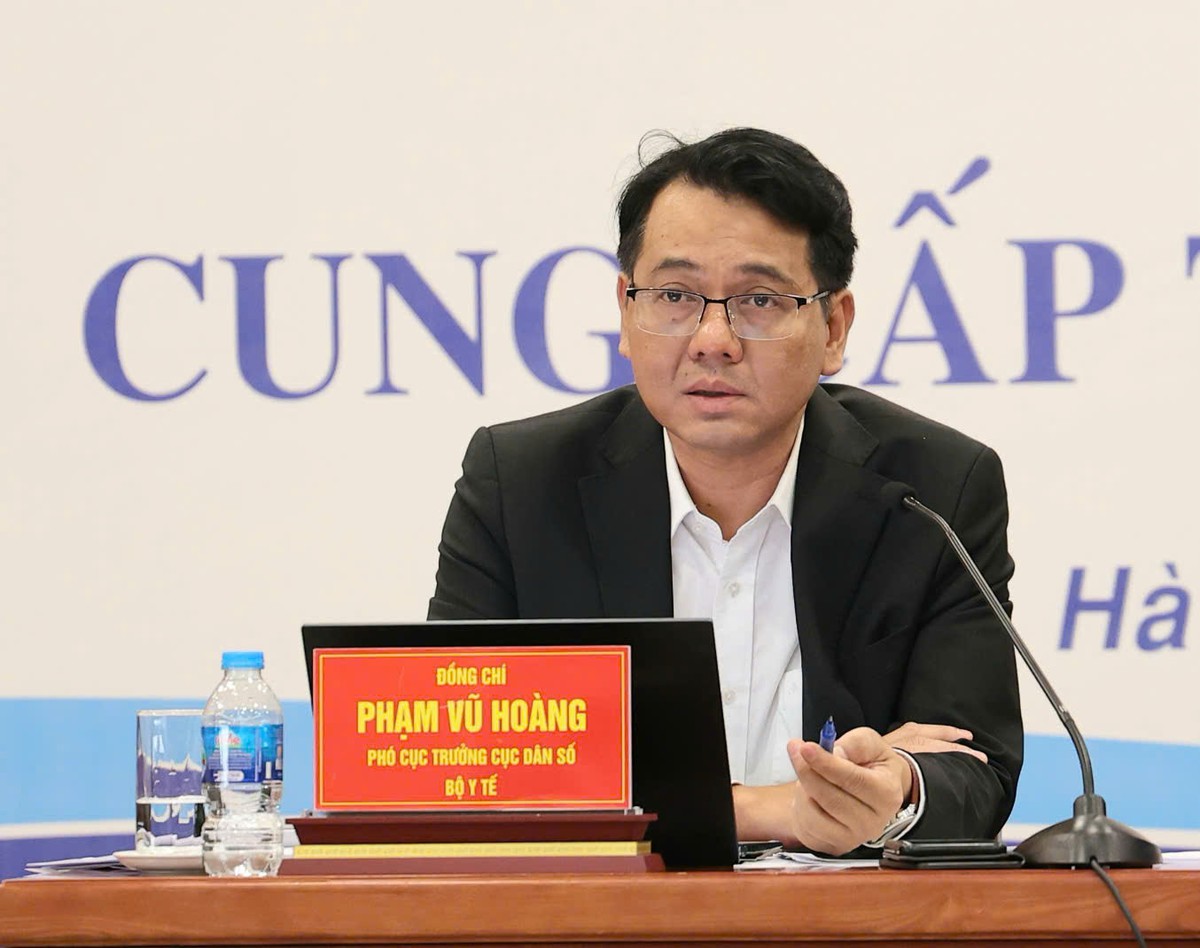 Già hóa dân số nhanh: Không thể để gia đình “tự bơi” trong chăm sóc người cao tuổi - Ảnh 1.