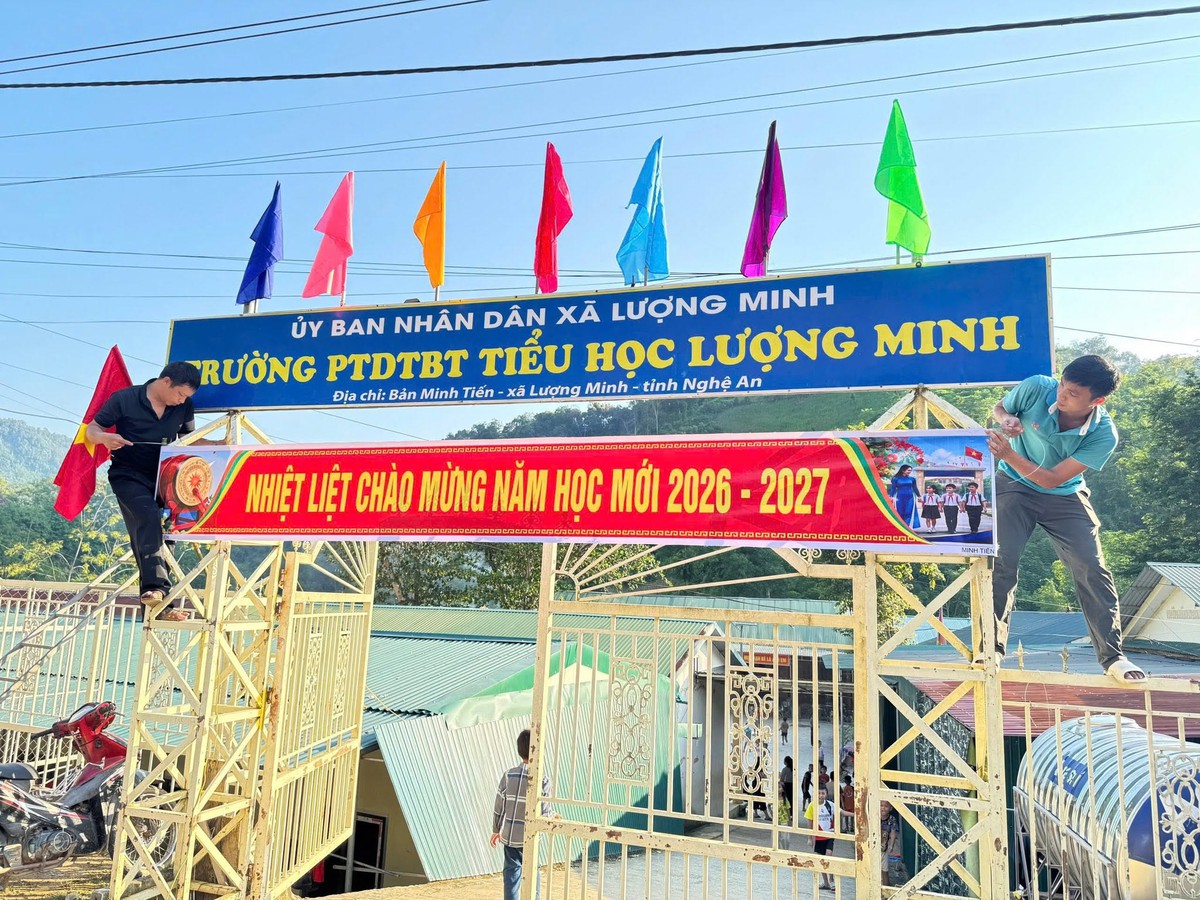 Mở đường đến lớp trước mùa khai giảng - Ảnh 2.