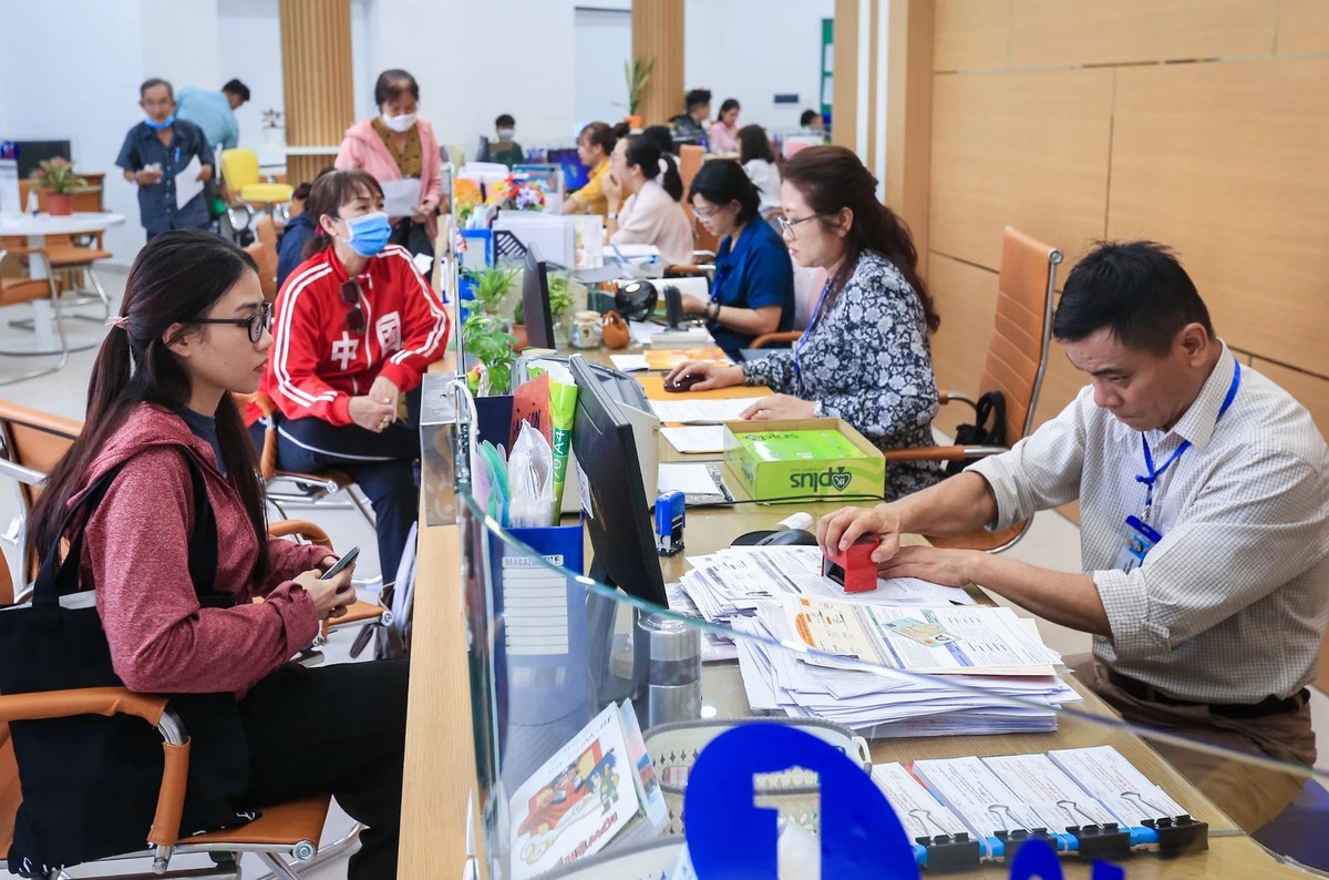 Công chứng nhà đất trên toàn quốc: Người mua nhà sẽ được lợi gì? - Ảnh 1.