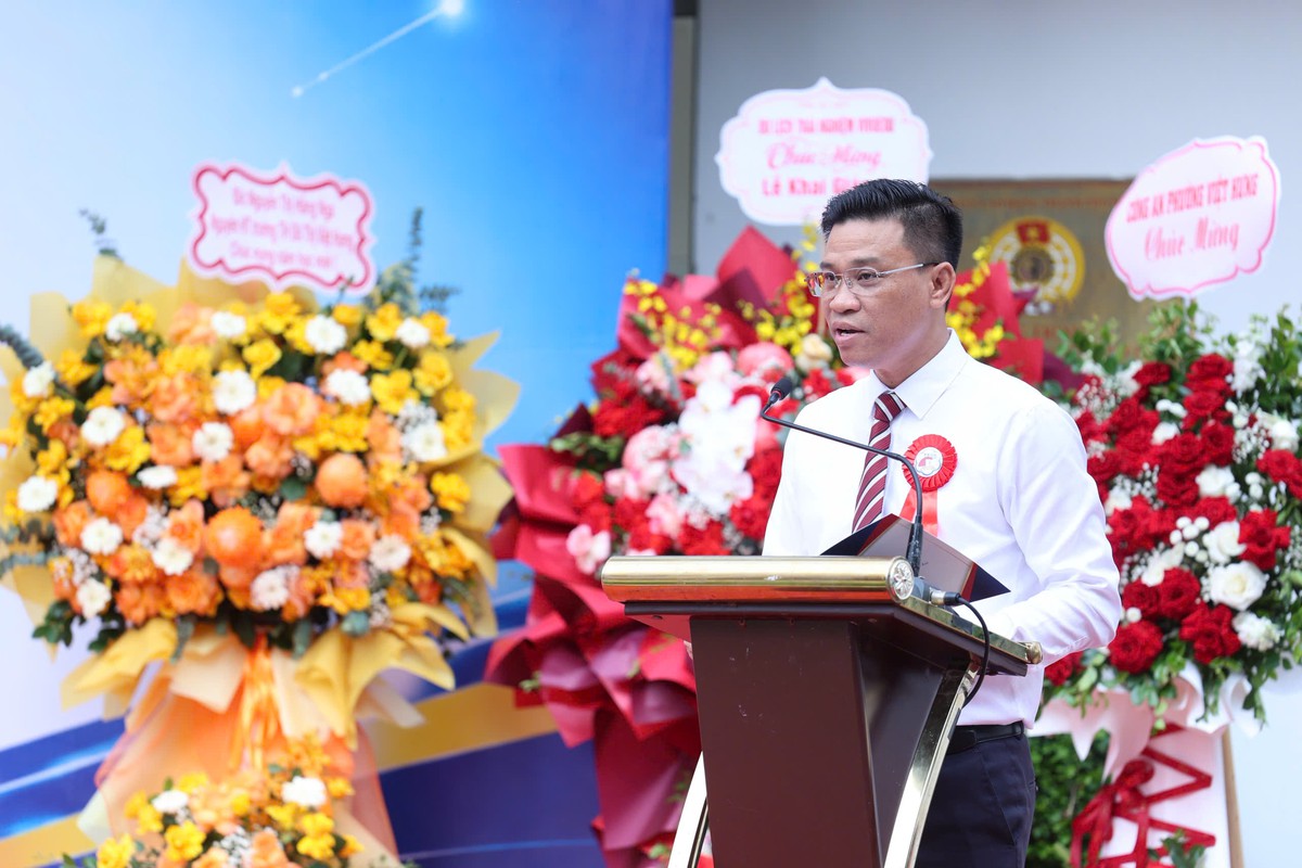 Cùng cô học trò nhỏ ngày đầu vào lớp Một- Ảnh 13.