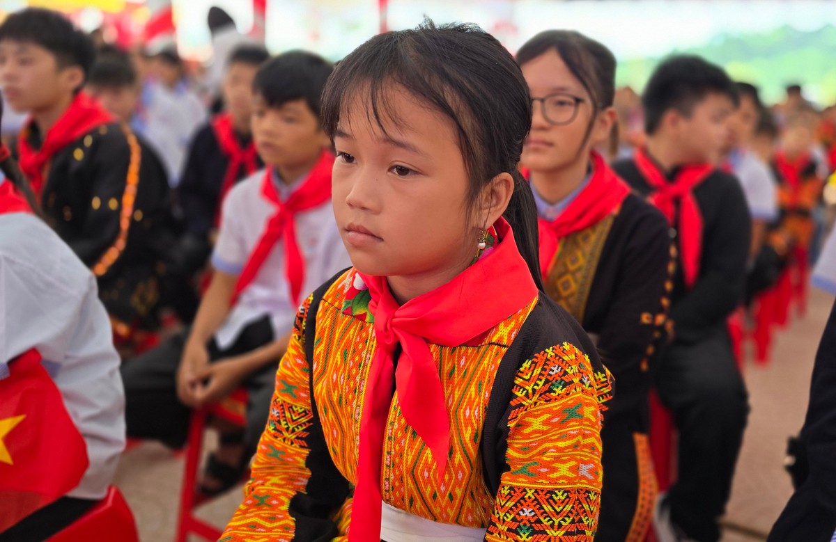 Lạng Sơn, Cao Bằng: Hân hoan đón năm mới tại những ngôi trường liên cấp khang trang - Ảnh 3.