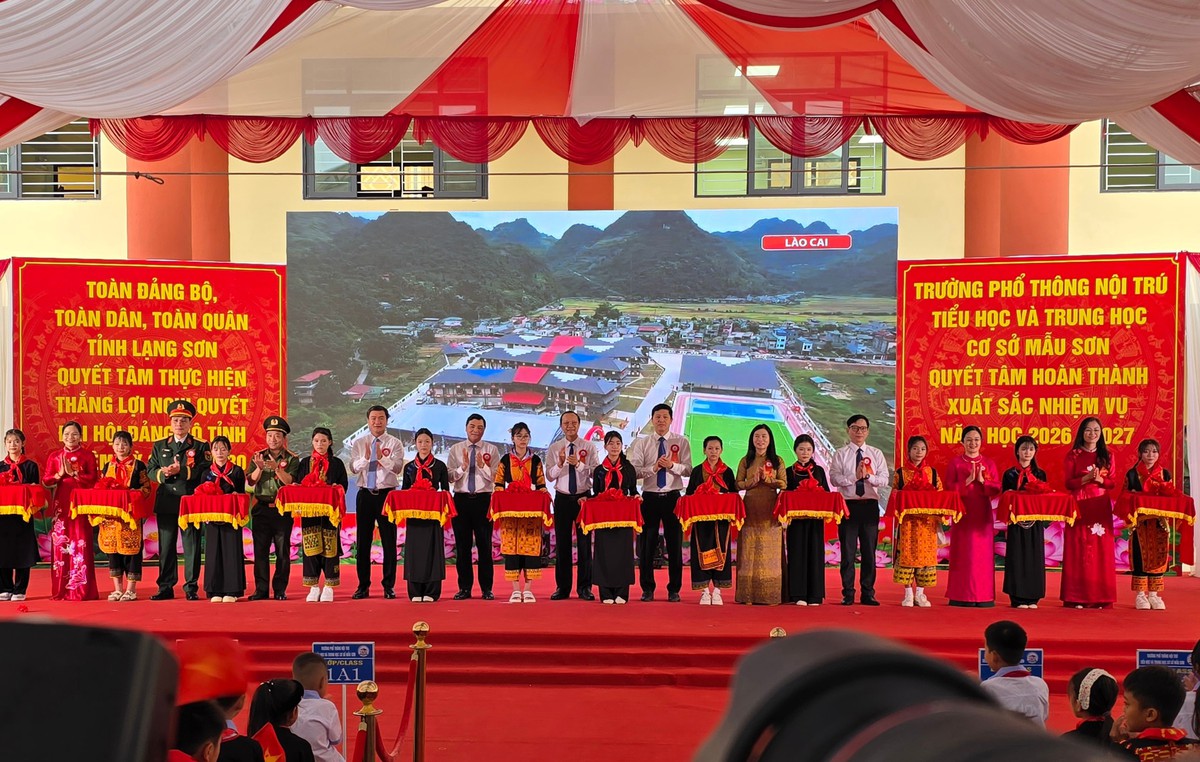 Lạng Sơn, Cao Bằng: Hân hoan đón năm mới tại những ngôi trường liên cấp khang trang - Ảnh 4.