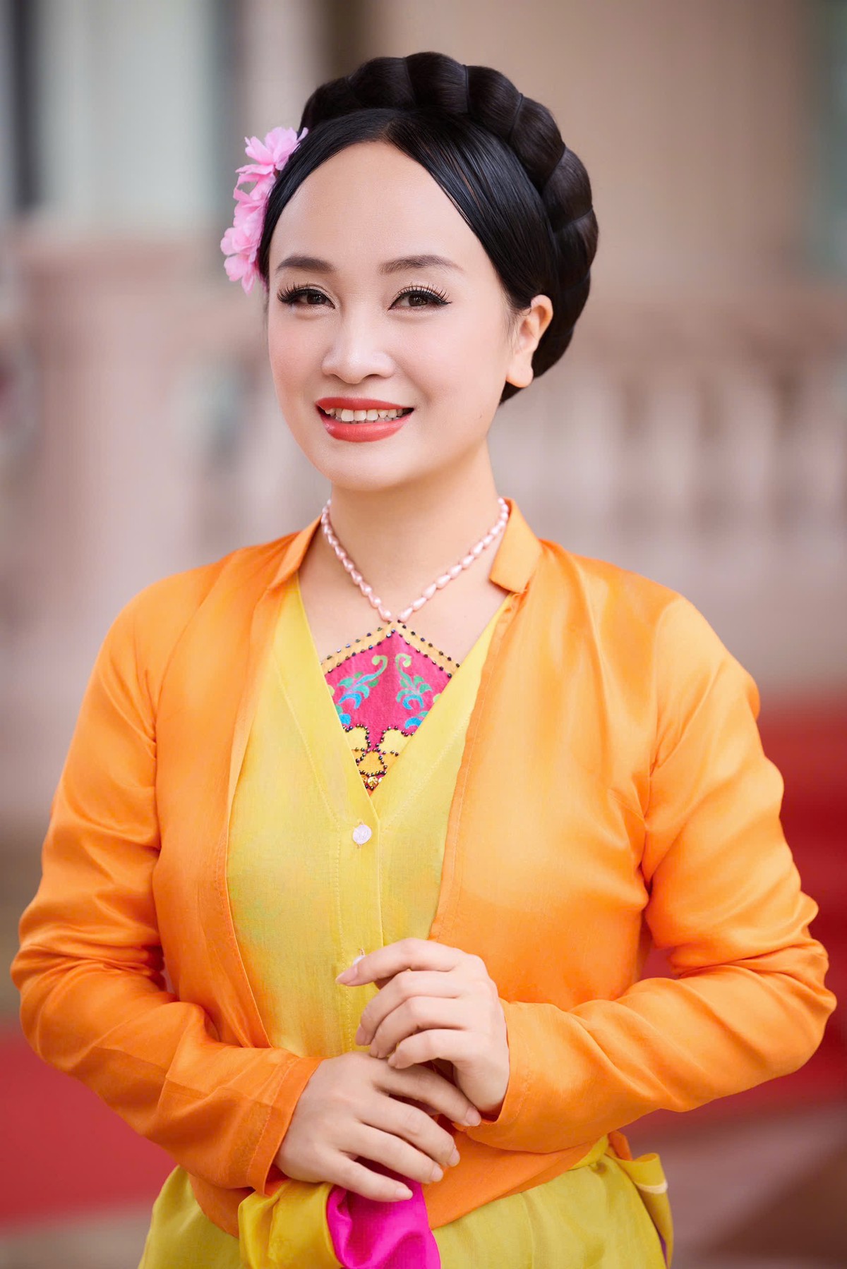 Khi nghệ thuật Hà Nội bước ra khỏi sân khấu - Ảnh 2.