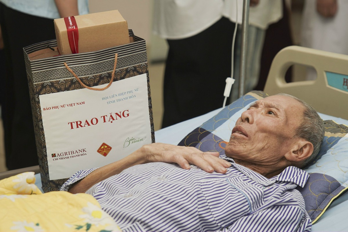 Bảo Xuân đồng hành lan tỏa tinh thần thể thao và trao tặng 50 suất quà tới Bệnh viện Ung bướu Thanh Hóa - Ảnh 5.