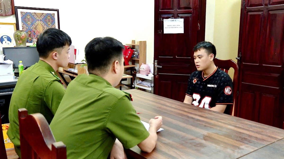 Lạng Sơn: Khởi tố 7 đối tượng giả danh shipper lừa đảo qua đơn hàng trực tuyến - Ảnh 1.