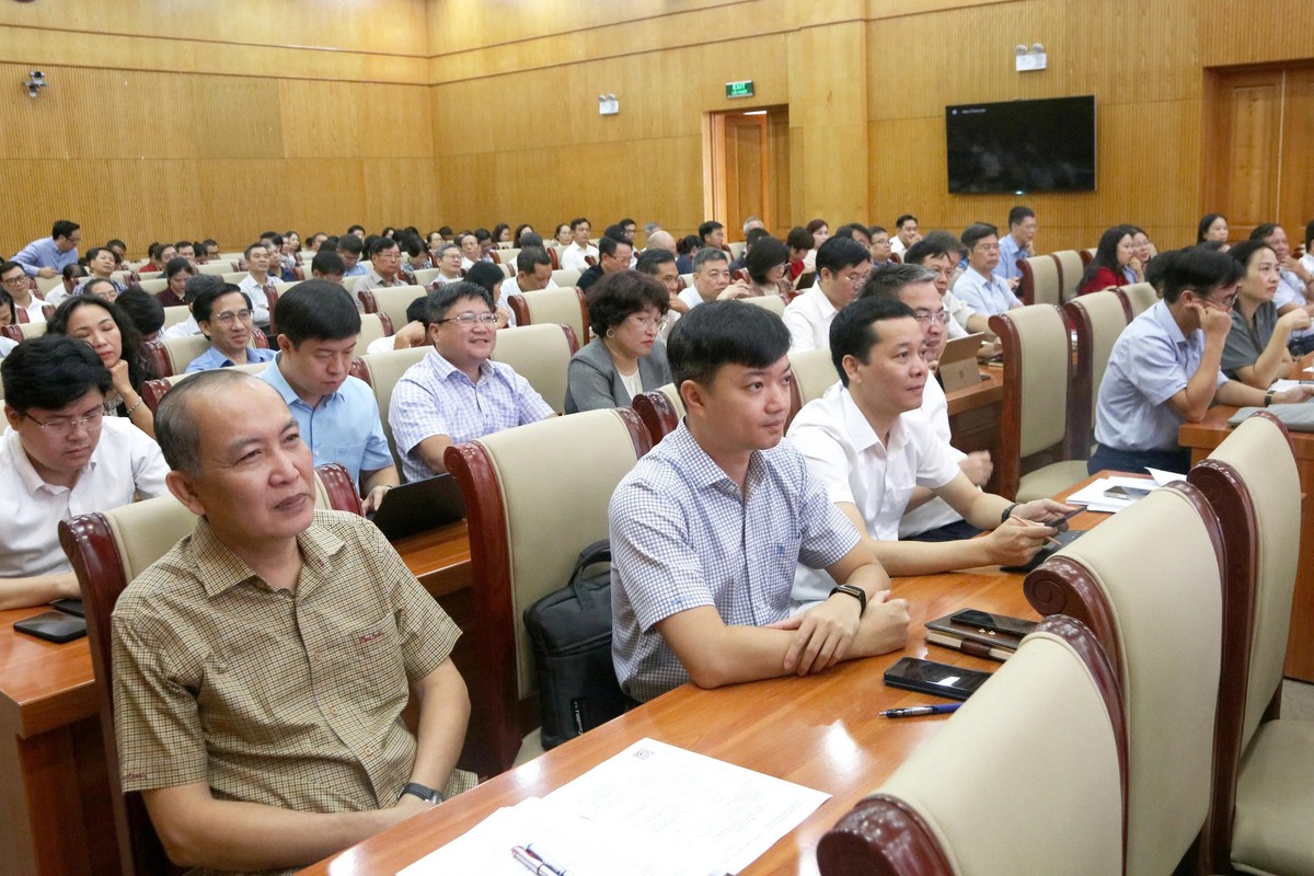 Đảng ủy Mặt trận Tổ quốc, các đoàn thể Trung ương quán triệt, đưa các quy định, chỉ thị mới của Đảng vào cuộc sống - Ảnh 5.