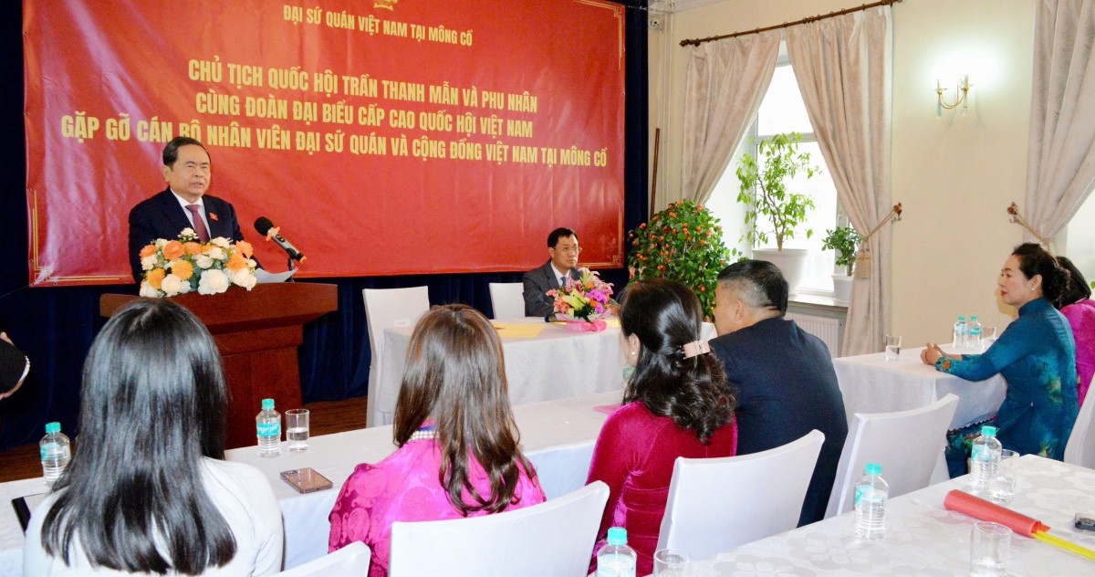 Chủ tịch Quốc hội Trần Thanh Mẫn gặp gỡ cộng đồng kiều bào tại Mông Cổ- Ảnh 3.