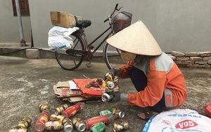 Một phụ nữ thu mua sắt vụn ở Bắc Giang về Hà Nội trách dịch phát hiện dương tính Covid-19