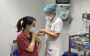Bộ Y tế yêu cầu nhanh chóng tiêm vaccine ngừa Covid-19 cho phụ nữ mang thai 