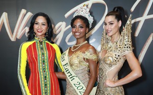 Đêm chung kết Hoa hậu các dân tộc Việt Nam 2022 quy tụ dàn mỹ nhân đình đám Vbiz