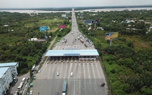 Ngày đầu thu phí không dừng: Cao tốc TPHCM - Long Thành - Dầu Giây thông thoáng