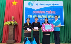 Tặng quà “Tết yêu thương” cho trẻ em và hội viên, phụ nữ dân tộc thiểu số tại Gia Lai