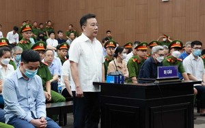 Cựu Phó Chủ tịch UBND Hà Nội được học trò cũ bào chữa vụ &quot;chuyến bay giải cứu&quot;