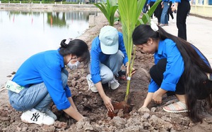 Tuyên truyền cho thế hệ trẻ về bảo vệ môi trường, xây dựng nông thôn mới 