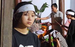 Tang thương bao trùm ngôi nhà cấp 4 của cô gái bị sát hại ở Hà Nội: &quot;Tết về con còn sắm sửa bánh kẹo, quần áo, vậy mà...&quot;