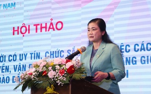 Quan tâm đến công tác xây dựng người có uy tín, chức sắc, chức việc các tôn giáo là phụ nữ