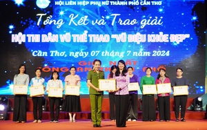 Cần Thơ: Sôi nổi hội thi dân vũ thể thao 