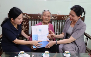 Chủ tịch Hà Thị Nga thăm, tặng quà Mẹ Việt Nam anh hùng và gia đình thương binh, liệt sĩ tỉnh Thái Bình
