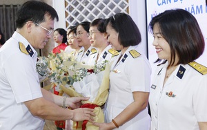 Binh đoàn 20 gặp mặt tôn vinh lãnh đạo nữ và cán bộ Hội phụ nữ 