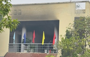 Vụ cháy trường học khiến 800 học sinh phải sơ tán khẩn cấp: Ngọn lửa bùng phát từ phòng hiệu trưởng