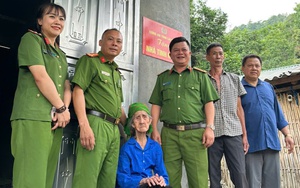 1 thế kỷ dưới mái nhà mục nát, cụ bà 104 tuổi đón phép màu giữa đại ngàn
