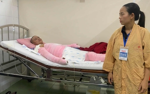 Xót xa hoàn cảnh người đàn ông bỏng nặng khi đi làm thuê kiếm tiền chạy chữa cho vợ 