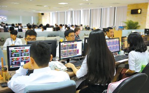 VN-Index “đổ đèo” cuối tuần: Bluechips bị xả mạnh, chỉ số rơi sát đáy 2026