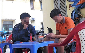 Đề xuất cấm người sinh từ năm 2010 mua và hút thuốc lá