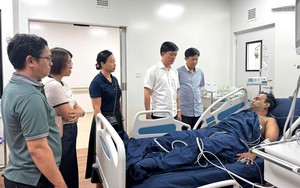 Vụ lật ca nô tại Phú Quốc: Khởi tố vụ án, tạm giữ hình sự thuyền trưởng - Ảnh 2.