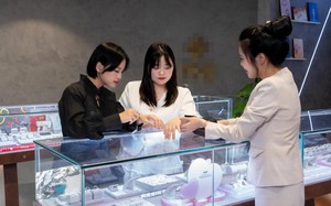 PNJ mua lại kim cương nhưng áp đặt hạn mức- Ảnh 3.