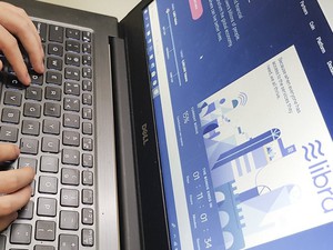  Nhiều chị em bị dụ dỗ với tiền ảo Libra của Facebook tràn lan thị trường
