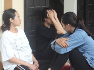 Vụ chìm tàu ở Quảng Bình: Phút giây đoàn tụ trong nước mắt