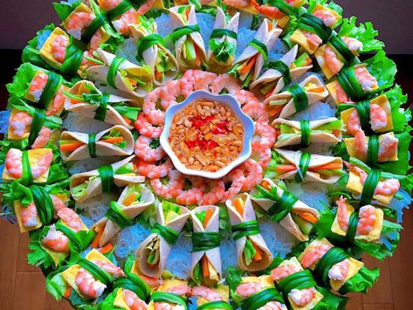 cách trang trí đĩa tôm đẹp