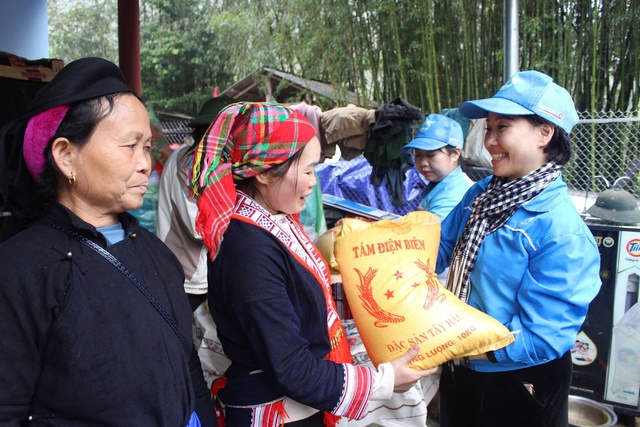 Những dấu ấn nổi bật của phong trào phụ nữ tỉnh Tuyên Quang giai đoạn 2021-2025- Ảnh 1. Những dấu ấn nổi bật của phong trào phụ nữ tỉnh Tuyên Quang giai đoạn 2021-2025- Ảnh 1.