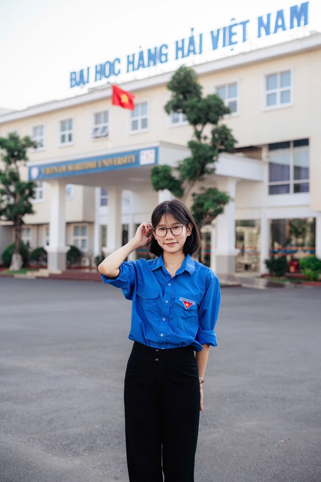 Nữ sinh giành phần thưởng 1 tỷ đồng ở sân chơi về kiến thức tài chính- Ảnh 2. Nữ sinh giành phần thưởng 1 tỷ đồng ở sân chơi về kiến thức tài chính- Ảnh 2.