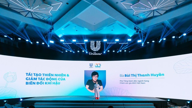 OMO đồng hành cùng người Việt hoàn thành sứ mệnh trồng 1 triệu cây xanh- Ảnh 2. OMO đồng hành cùng người Việt hoàn thành sứ mệnh trồng 1 triệu cây xanh- Ảnh 2.