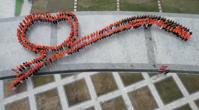 Những hình ảnh đẹp tại Lễ Mít tinh hưởng ứng Tháng Hành động vì bình đẳng giới năm 2025- Ảnh 17. Những hình ảnh đẹp tại Lễ Mít tinh hưởng ứng Tháng Hành động vì bình đẳng giới năm 2025- Ảnh 17.