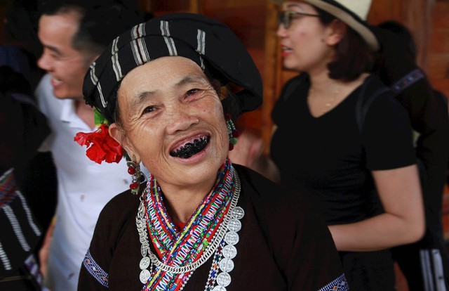 Bình đẳng giới - chìa khóa bảo tồn và phát huy văn hóa dân tộc Lự ở Lai Châu- Ảnh 1.