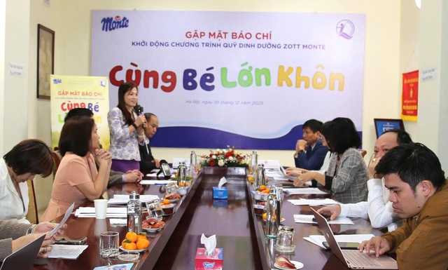 Huy động 140.000 hũ sản phẩm dinh dưỡng tặng trẻ em vùng cao- Ảnh 1. Huy động 140.000 hũ sản phẩm dinh dưỡng tặng trẻ em vùng cao- Ảnh 1.