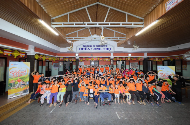 Những giọng hát đặc biệt tại Trung tâm Bảo trợ chùa Long Thọ- Ảnh 1. Những giọng hát đặc biệt tại Trung tâm Bảo trợ chùa Long Thọ- Ảnh 1.