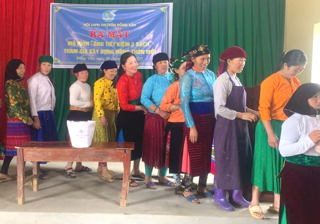 Đổi mới phương thức tuyên truyền, nâng cao nhận thức cho phụ nữ dân tộc thiểu số Đồng Văn- Ảnh 2. Đổi mới phương thức tuyên truyền, nâng cao nhận thức cho phụ nữ dân tộc thiểu số Đồng Văn- Ảnh 2.