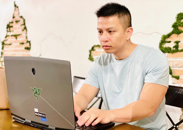 Cần xây dựng năng lực "miễn dịch số" cho mỗi người dân trong “kỷ nguyên số”- Ảnh 4. Cần xây dựng năng lực "miễn dịch số" cho mỗi người dân trong “kỷ nguyên số”- Ảnh 4.