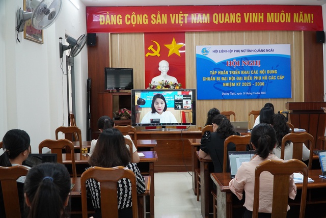 Hội LHPN tỉnh Quảng Ngãi: 10 dấu ấn nổi bật giai đoạn 2021-2025 - Ảnh 4. Hội LHPN tỉnh Quảng Ngãi: 10 dấu ấn nổi bật giai đoạn 2021-2025 - Ảnh 4.