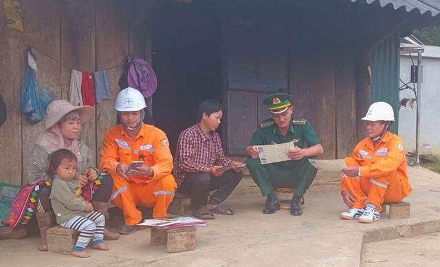 Điện lực miền Bắc phấn đấu đảm bảo cấp điện an toàn, ổn định dịp cao điểm cuối năm- Ảnh 2.