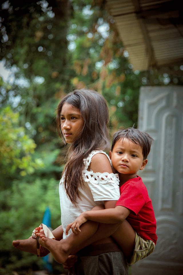Người M'Nông ở Lâm Đồng là một trong những dân tộc bản địa Tây Nguyên sinh sống tại Lâm Đồng hiện đang có nhiều giá trị văn hóa truyền thống bị mai một dần. Ảnh: Minh Tuấn Người M'Nông ở Lâm Đồng là một trong những dân tộc bản địa Tây Nguyên sinh sống tại Lâm Đồng hiện đang có nhiều giá trị văn hóa truyền thống bị mai một dần. Ảnh: Minh Tuấn