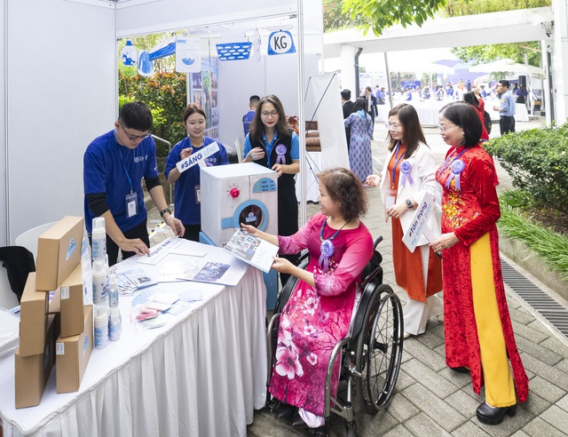 Tháo gỡ rào cản thông tin, tăng khả năng tiếp cận việc làm bền vững của phụ nữ khuyết tật- Ảnh 1.