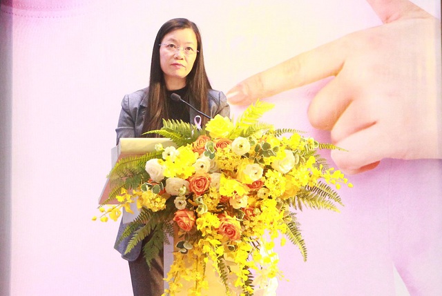 "Chạm sẻ chia, Trao hy vọng": Tầm soát ung thư miễn phí cho 2.010 phụ nữ yếu thế- Ảnh 1. "Chạm sẻ chia, Trao hy vọng": Tầm soát ung thư miễn phí cho 2.010 phụ nữ yếu thế- Ảnh 1.