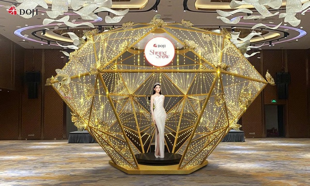 DOJI Shining Show với không gian 1.000M2 tại Diamond Crown Hải Phòng có gì?- Ảnh 1.